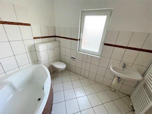 Erdgeschoßwohnung Magdeburg Beyendorf-Sohlen - 2 Zimmer, 72 m&sup2;, 509&euro; | Angebot:26182646