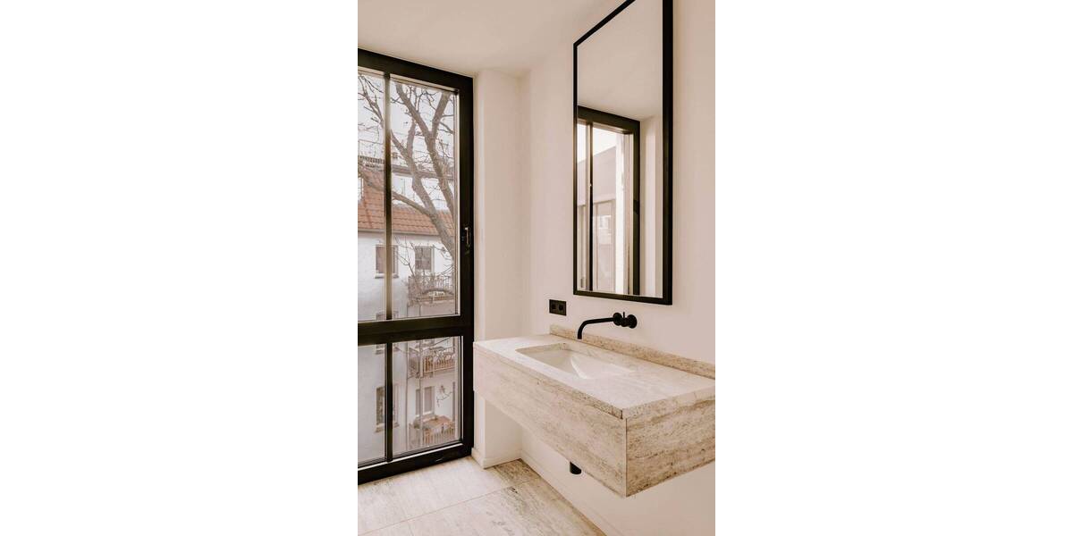 Etagenwohnung Berlin Mitte - 5 Zimmer, 206 m&sup2;, 5.750&euro; | Angebot:26190420