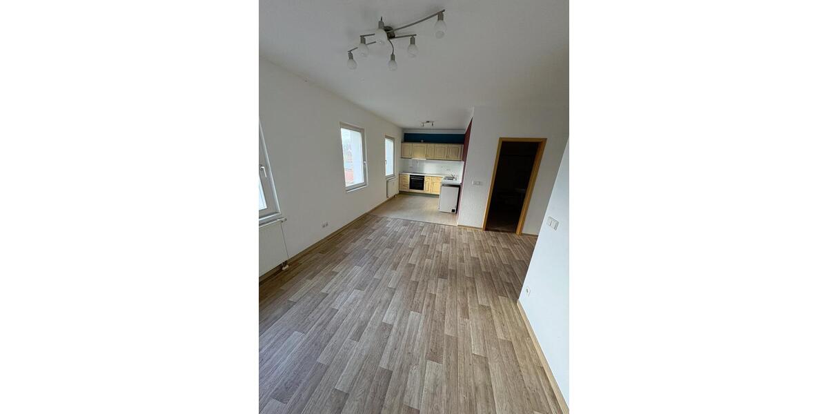 Etagenwohnung Niemegk - 2 Zimmer, 37 m&sup2;, 300&euro; | Angebot:25252920