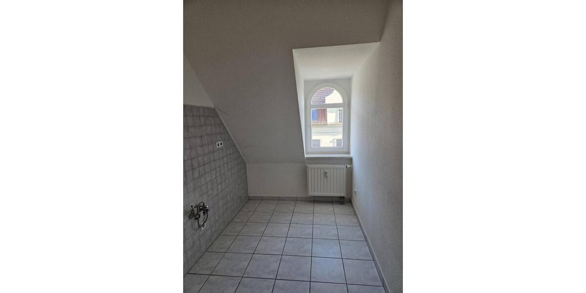 Dachgeschoßwohnung Meißen - 2 Zimmer, 44 m&sup2;, 315&euro; | Angebot:24848597