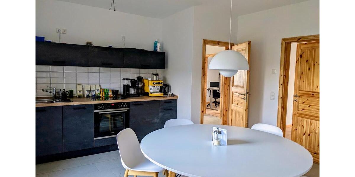 Wohnung, Mietwohnung, Haus, Mehrparteien-Haus, 4 Zimmer 4.5 zimmer