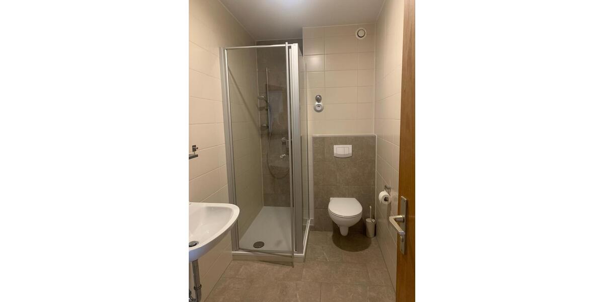 Etagenwohnung Straubing - 2 Zimmer, 66 m&sup2;, 680&euro; | Angebot:26491296