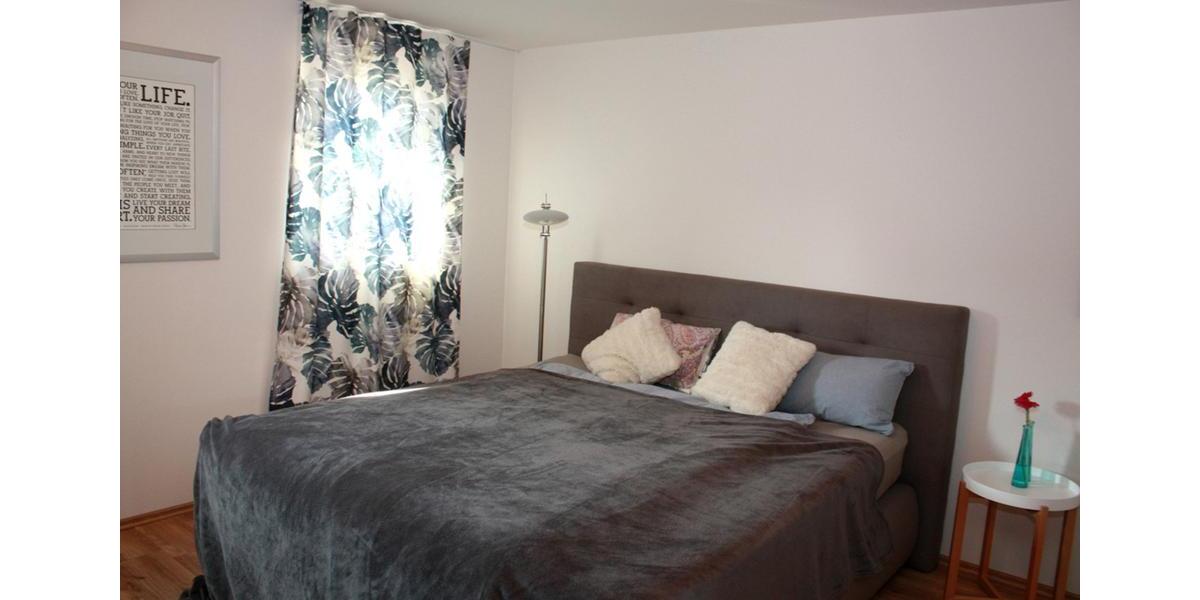 Wohnen auf Zeit Bisingen - 2 Zimmer, 40 m&sup2;, 1.300&euro; | Angebot:26219684