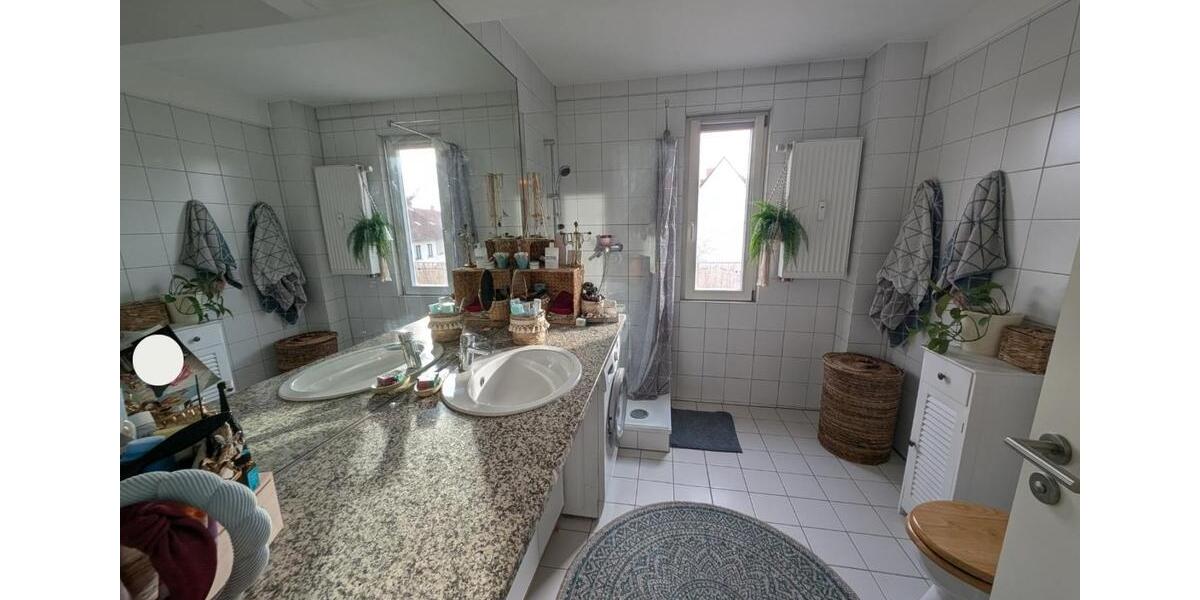 Gepflegte 3-Zimmer-Wohnung mit Balkon in der Innenstadt 3 zimmer