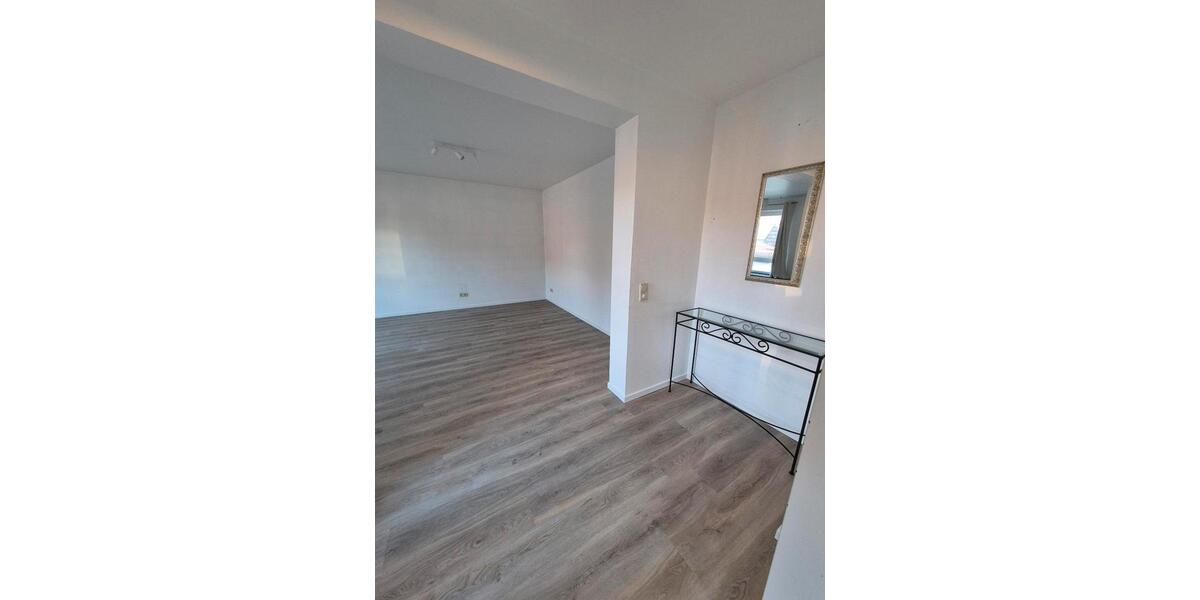 Etagenwohnung Oldenburg in Holstein - 2 Zimmer, 74 m&sup2;, 750&euro; | Angebot:26040016