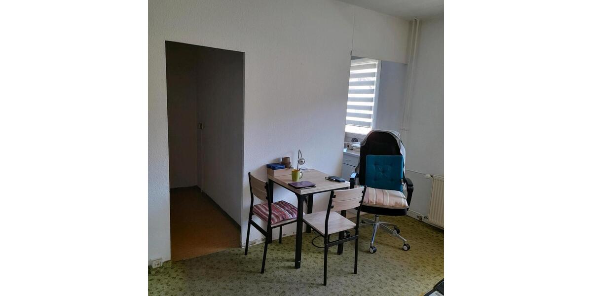 Erdgeschoßwohnung Bad Klosterlausnitz - 1 Zimmer, 35 m&sup2;, 400&euro; | Angebot:25842512