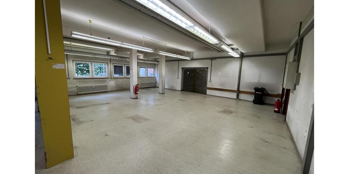 Multifunktionale Gewerbefläche zentral gelegen zimmer