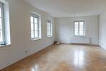 Etagenwohnung Hammelburg - 5 Zimmer, 133 m&sup2;, 900&euro; | Angebot:24480623