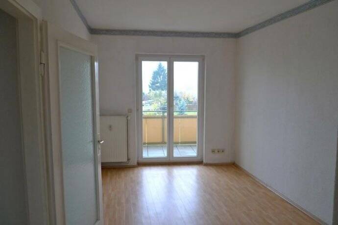 Etagenwohnung Forst (Lausitz) Forst-Stadt - 3 Zimmer, 51 m&sup2;, 337&euro; | Angebot:25732876
