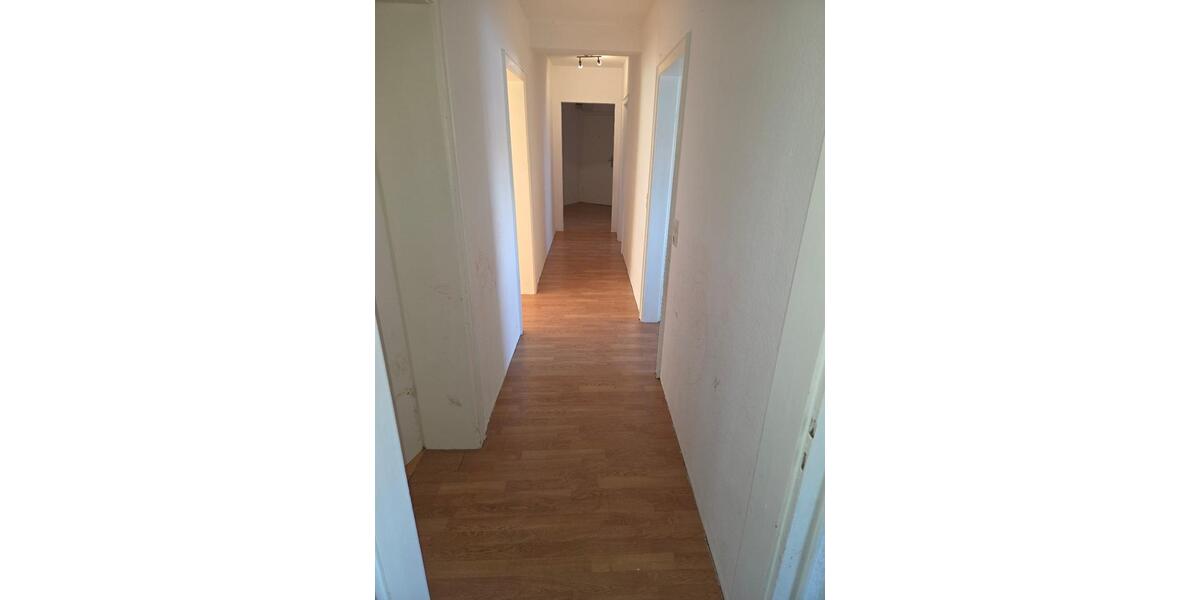 Etagenwohnung Wuppertal - 3 Zimmer, 72 m&sup2;, 495&euro; | Angebot:24849017