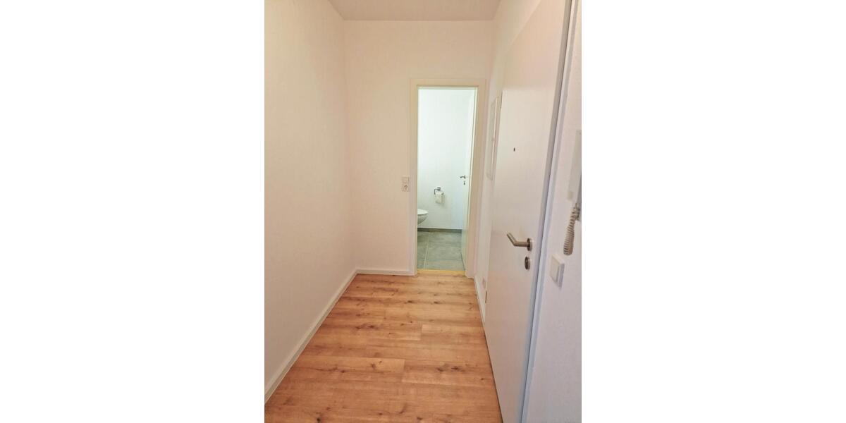 Etagenwohnung Trier Kürenz - 3 Zimmer, 83 m&sup2;, 1.100&euro; | Angebot:26699779