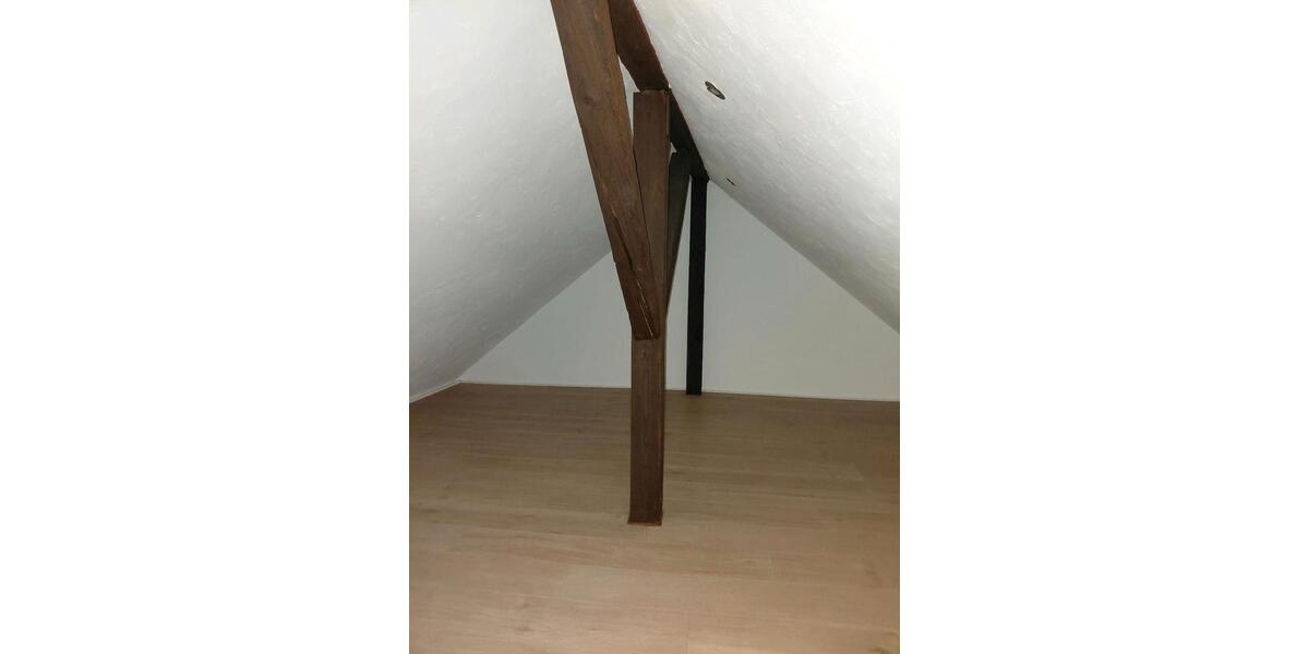 Bauernhaus, Landhaus Lauda-Königshofen Königshofen - 4 Zimmer, 180 m&sup2;, 1.750&euro; | Angebot:25146955