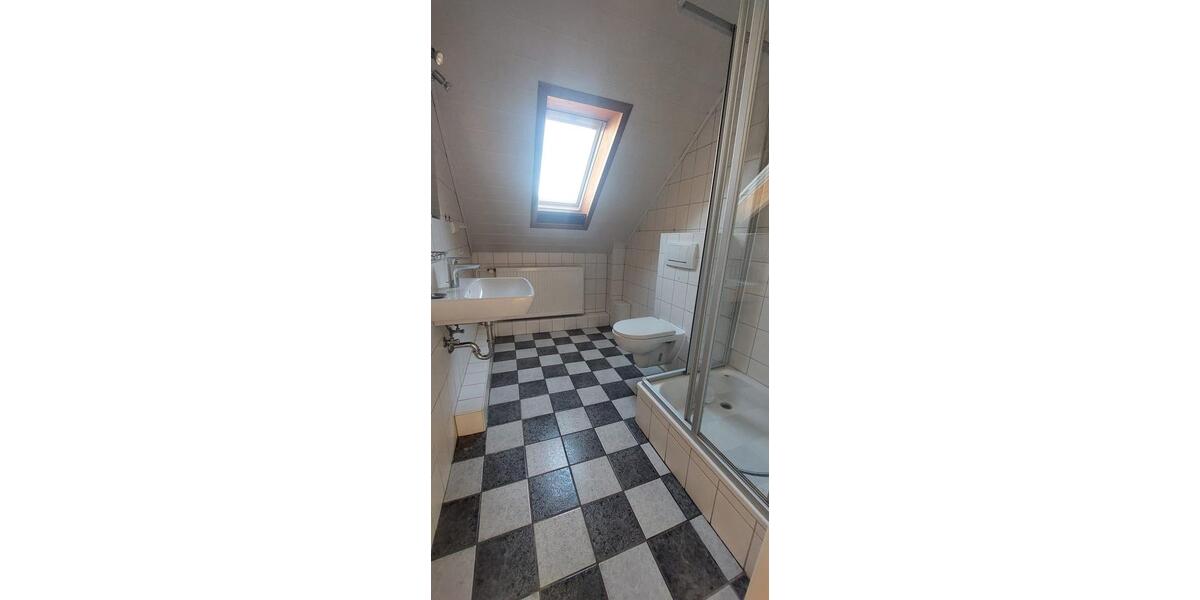 Etagenwohnung Burgwedel - 3 Zimmer, 68 m&sup2;, 646&euro; | Angebot:24626683