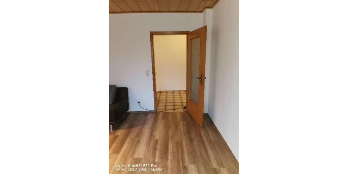 Erdgeschoßwohnung Netphen - 3 Zimmer, 80 m&sup2;, 700&euro; | Angebot:24592167