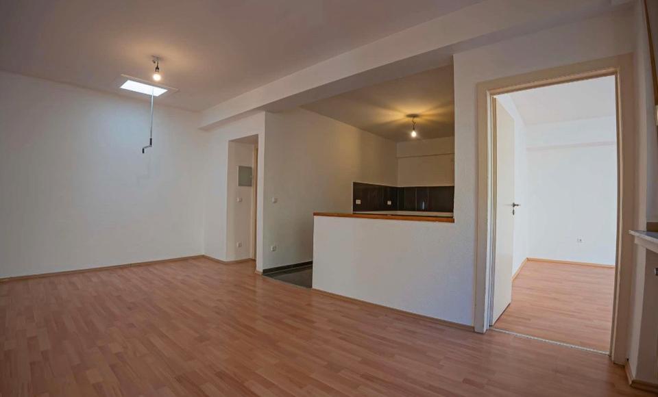 Wohnen auf Zeit Wuppertal Gemarkung Ronsdorf - 10 Zimmer, 90 m&sup2;, 730&euro; | Angebot:26005995