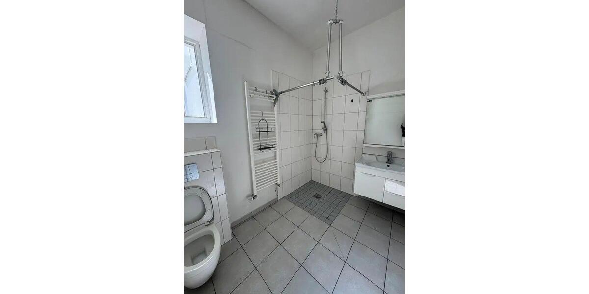 Etagenwohnung Villingen-Schwenningen Schwenningen - 1 Zimmer, 27 m&sup2;, 350&euro; | Angebot:26133736