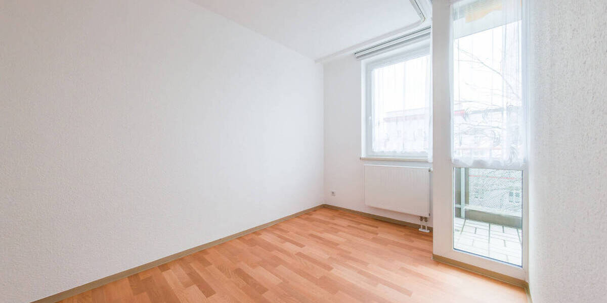 Etagenwohnung Bautzen Nadelwitz - 2 Zimmer, 56 m&sup2;, 337&euro; | Angebot:26799427