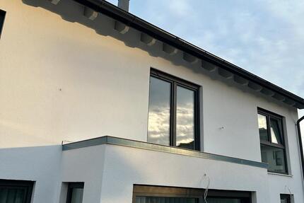 Exklusive 2-Zimmer-Neubauwohnung mit gehobener Ausstattung zimmer