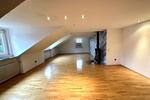 Dachgeschoßwohnung Oberhausen - 3 Zimmer, 85 m&sup2;, 595&euro; | Angebot:26532496