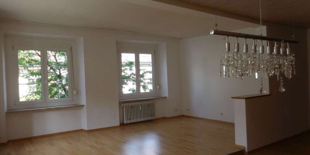 Etagenwohnung Leutkirch - 4.5 Zimmer, 106 m&sup2;, 1.040&euro; | Angebot:27033584