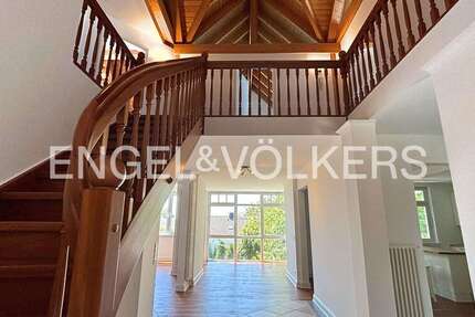 Haus Königstein - 12 Zimmer, 384 m&sup2;, 5.450&euro; | Angebot:27399549