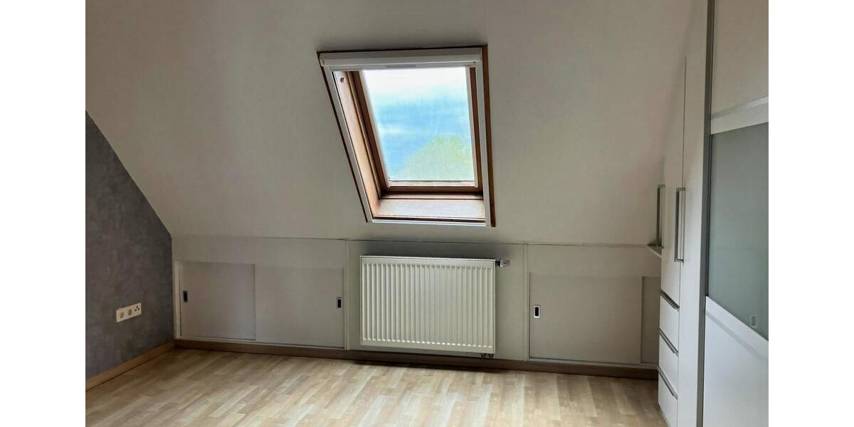Dachgeschoßwohnung Hofgeismar - 2 Zimmer, 68 m&sup2;, 530&euro; | Angebot:26494186
