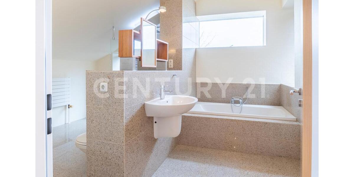 Einfamilienhaus Waabs - 5 Zimmer, 200 m&sup2;, 2.300&euro; | Angebot:24976197