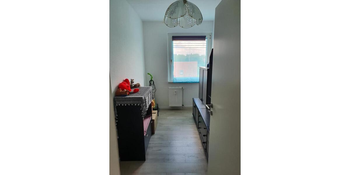 Dachgeschoßwohnung Milower Land - 4 Zimmer, 75 m&sup2;, 600&euro; | Angebot:25628092