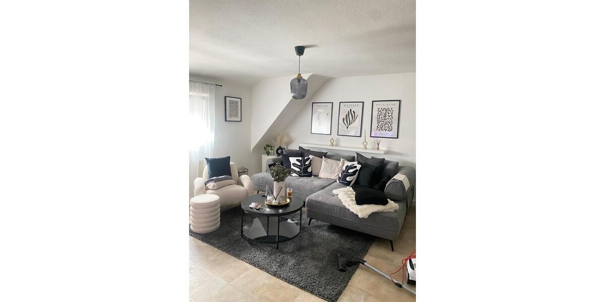 Dachgeschoßwohnung Kaiserslautern Betzenberg - 3 Zimmer, 76 m&sup2;, 620&euro; | Angebot:25917603