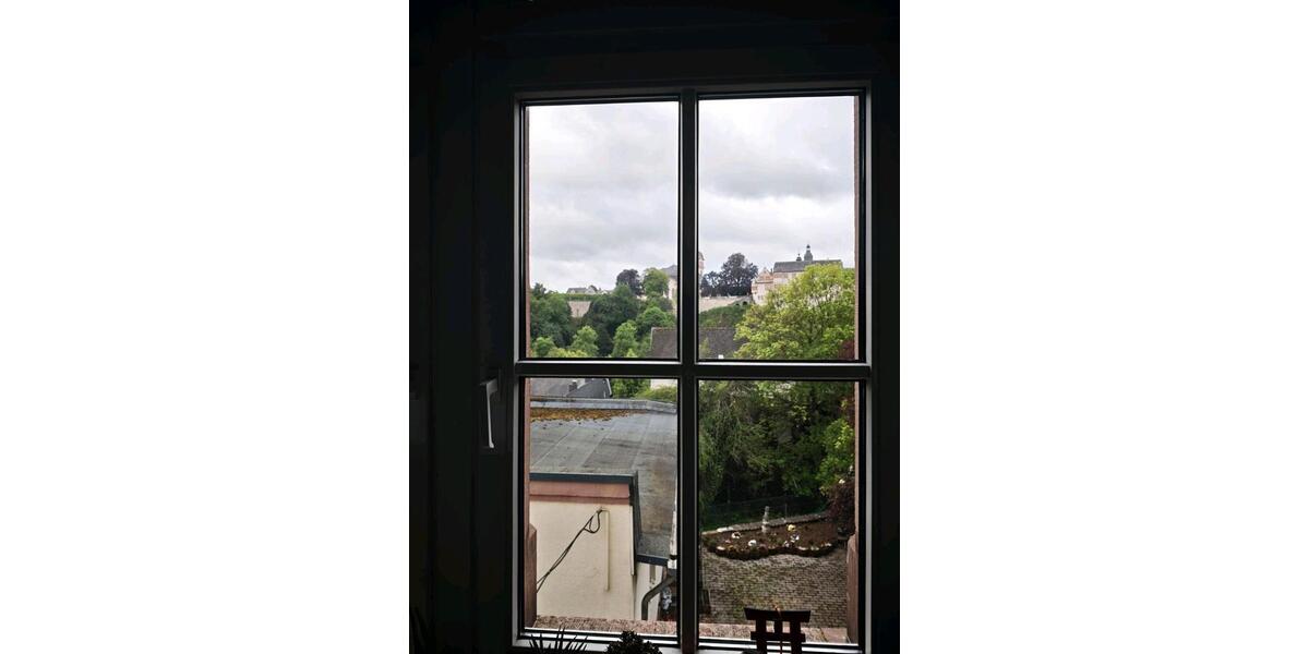 Hochparterre Weilburg - 3 Zimmer, 130 m&sup2;, 1.150&euro; | Angebot:26660239