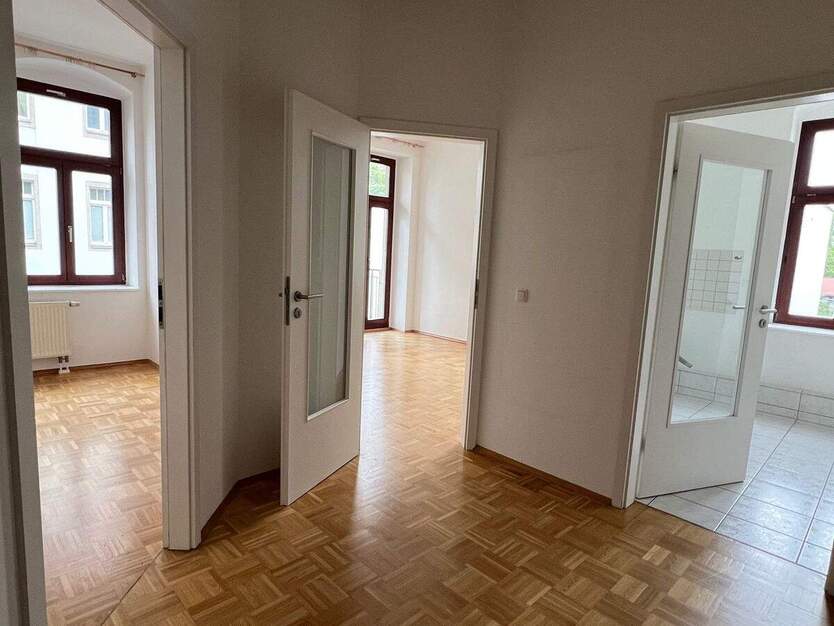 Gemütliche Wohnung im sanierten Altbau mitten in Striesen 2 zimmer
