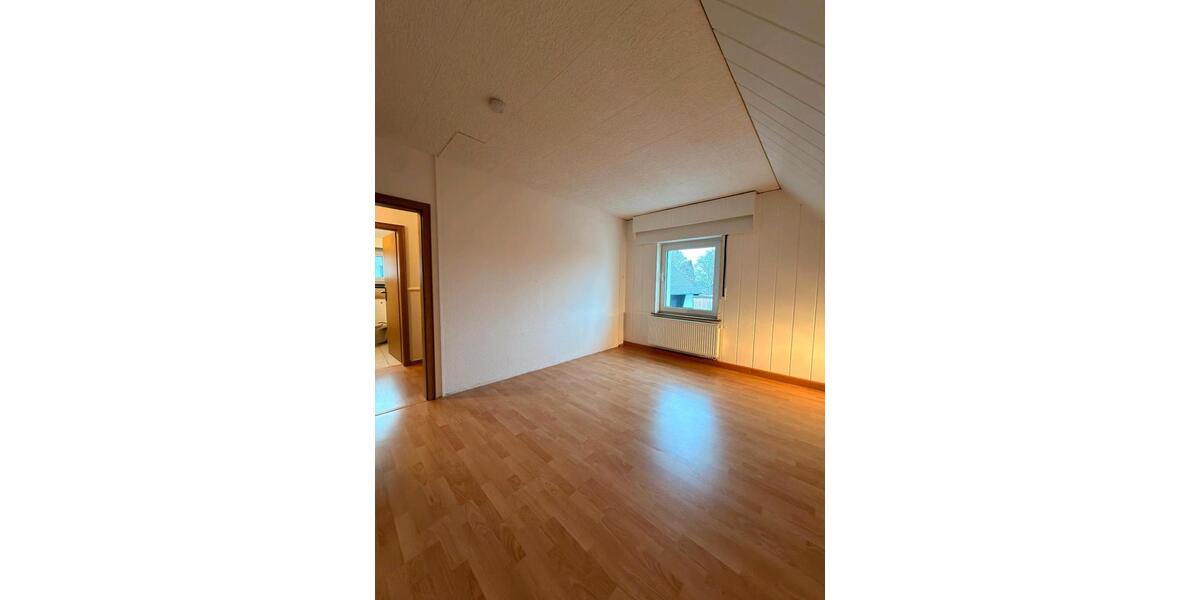 Dachgeschoßwohnung Ennepetal - 2 Zimmer, 63 m&sup2;, 510&euro; | Angebot:24691913