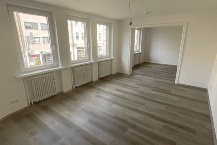 Wohnung Essen Altendorf - 4 Zimmer, 133 m&sup2;, 979&euro; | Angebot:26826606