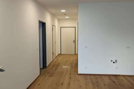 Wohnung Kressbronn - 2 Zimmer, 94 m&sup2;, 1.245&euro; | Angebot:25470799