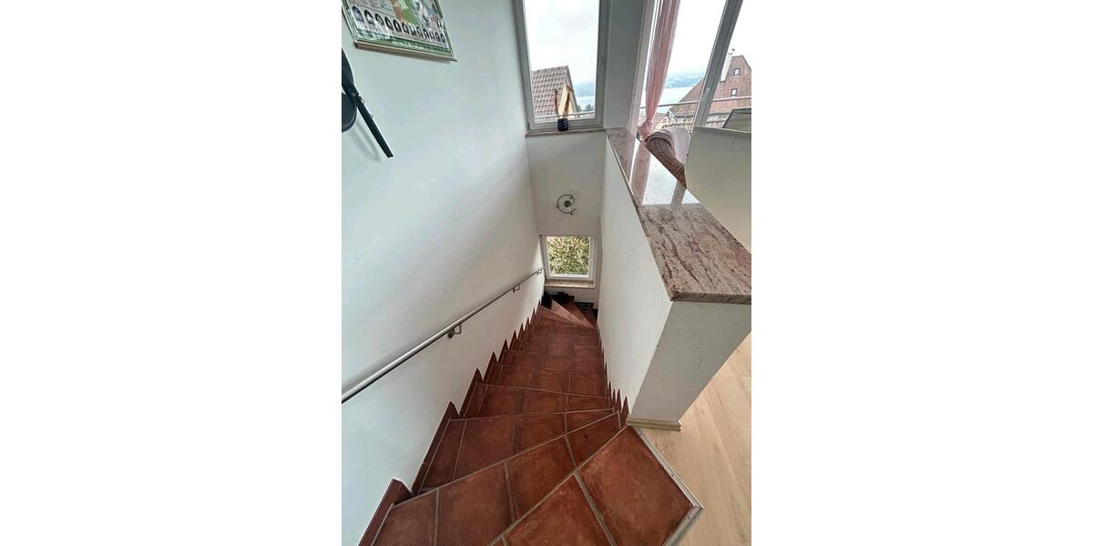 Maisonettenwohnung Konstanz Dettingen-Wallhausen - 4 Zimmer, 120 m&sup2;, 1.600&euro; | Angebot:25855210