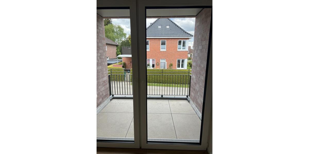 Etagenwohnung Aurich - 3 Zimmer, 72 m&sup2;, 900&euro; | Angebot:26698890