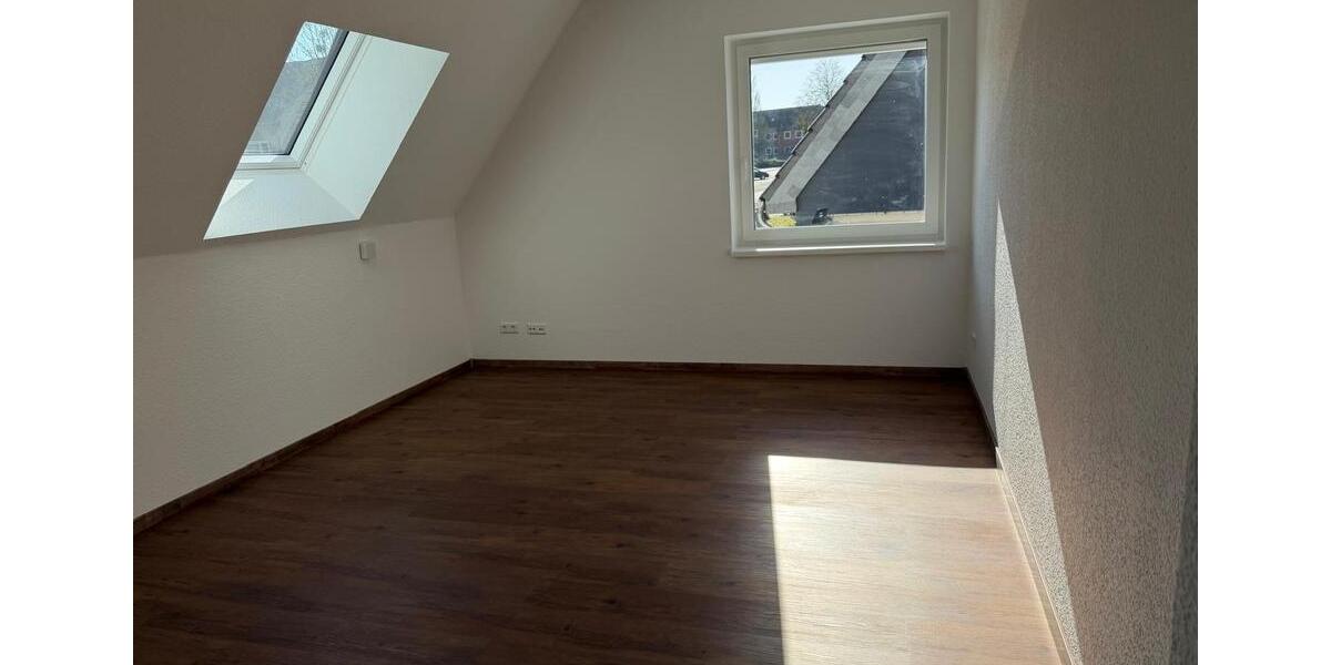 Etagenwohnung Wolfsburg - 3 Zimmer, 86 m&sup2;, 950&euro; | Angebot:26612188