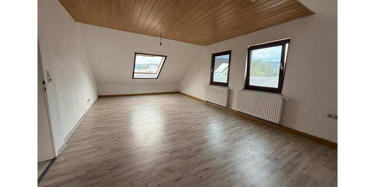 Dachgeschoßwohnung Gaildorf - 2 Zimmer, 60 m&sup2;, 500&euro; | Angebot:21660358