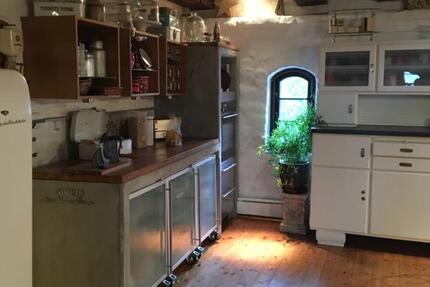 Wohnung Stralsund - 5 Zimmer, 240 m&sup2;, 385&euro; | Angebot:24678461