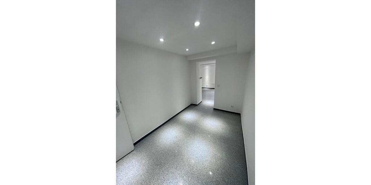 Erdgeschoßwohnung Linden - 1.5 Zimmer, 45 m&sup2;, 500&euro; | Angebot:24750620