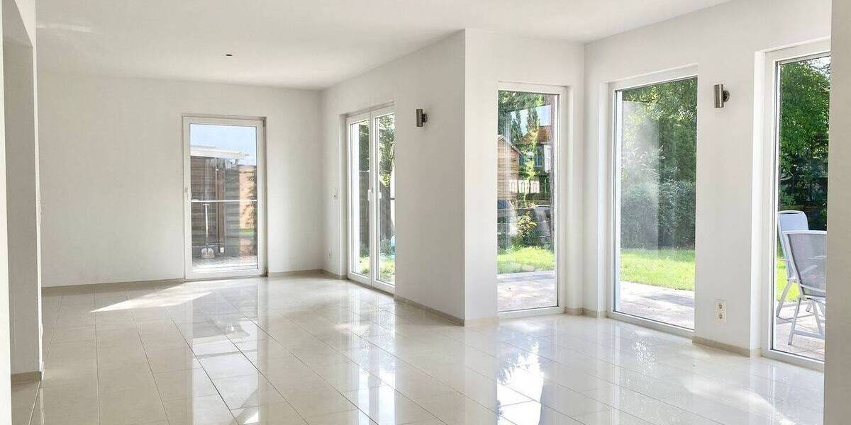 Einfamilienhaus Berlin Mahlsdorf - 4 Zimmer, 180 m&sup2;, 2.800&euro; | Angebot:26733227