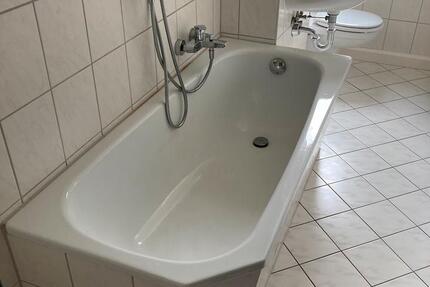 Wir sanieren! Kleine 1 Zimmer Wohnung
