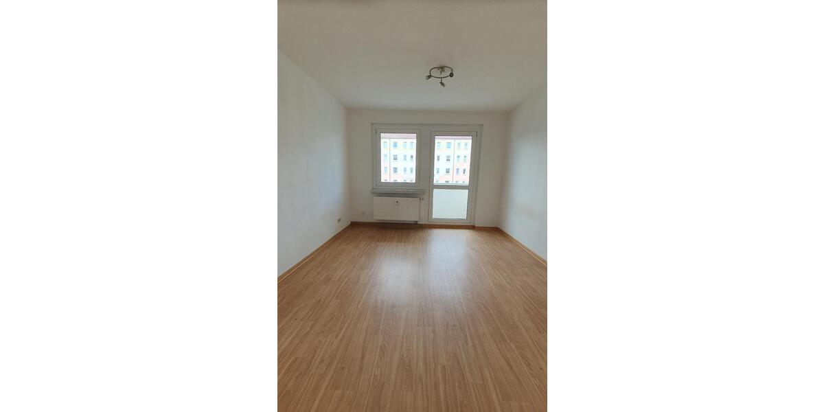 Etagenwohnung Neukirch/Lausitz Lausitz - 3 Zimmer, 63 m&sup2;, 320&euro; | Angebot:26381224