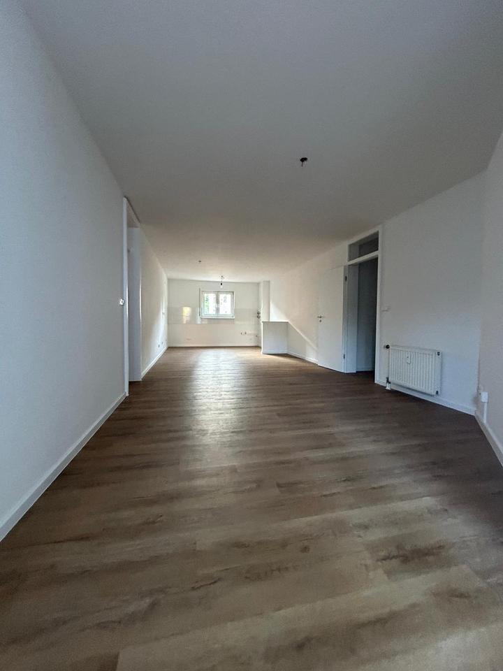 Frisch renovierte 3-Zimmer-Wohnung mit Balkon & TG Stellplatz