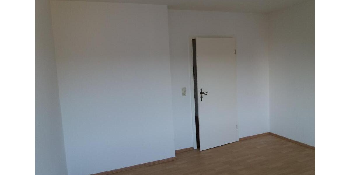 Dachgeschoßwohnung Zittau - 2 Zimmer, 53 m&sup2;, 320&euro; | Angebot:21813687