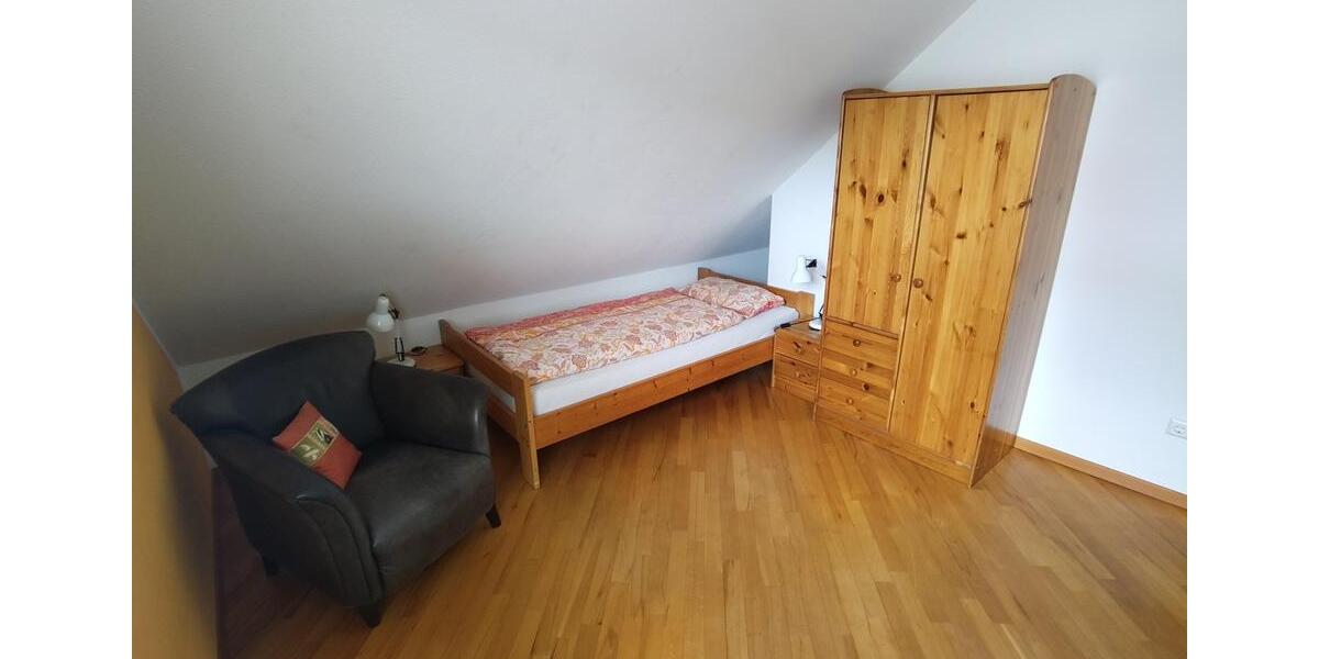 Möbliertes Zimmer 1 zimmer