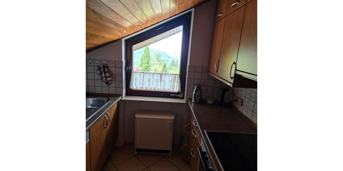 Dachgeschoßwohnung Plochingen - 3.5 Zimmer, 105 m&sup2;, 1.150&euro; | Angebot:26621003
