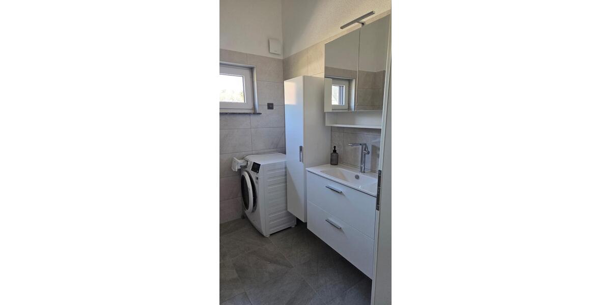 Einfamilienhaus Stadtallendorf - 3 Zimmer, 83 m&sup2;, 1.150&euro; | Angebot:26029940