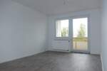 Etagenwohnung Döbeln Sörmitz - 3 Zimmer, 58 m&sup2;, 329&euro; | Angebot:24972128