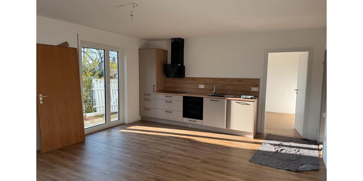 2-Zimmer-Wohnung -neu saniert- 2 zimmer